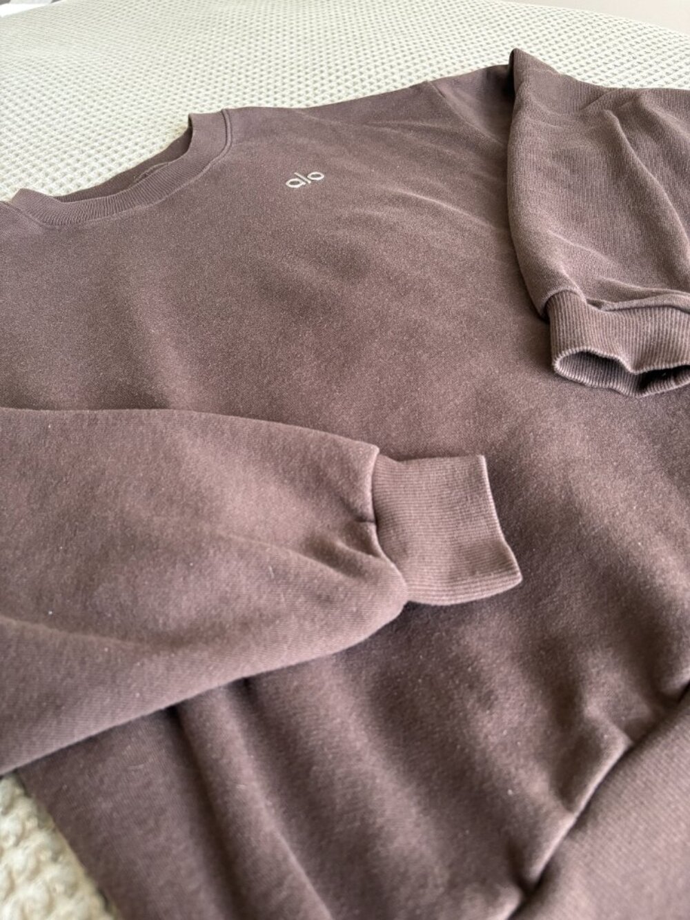 alo Women's Accolade Crewneck Pullovers (Set of 2) - Picture 15 of 15